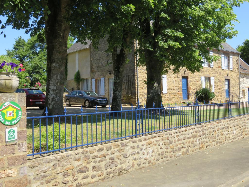 Les Quatre Saisons Bed & Breakfast Moitron-sur-Sarthe Luaran gambar